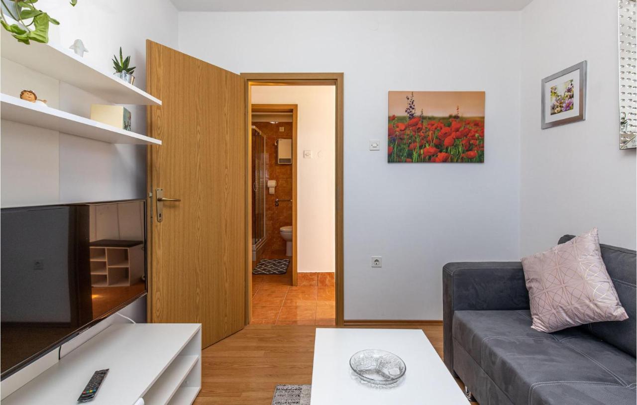 Amazing Apartment In Kostrena With 1 Bedrooms And Wifi Kültér fotó