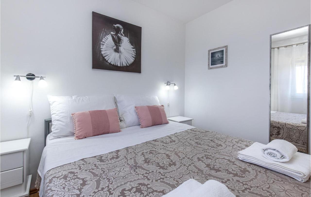 Amazing Apartment In Kostrena With 1 Bedrooms And Wifi Kültér fotó